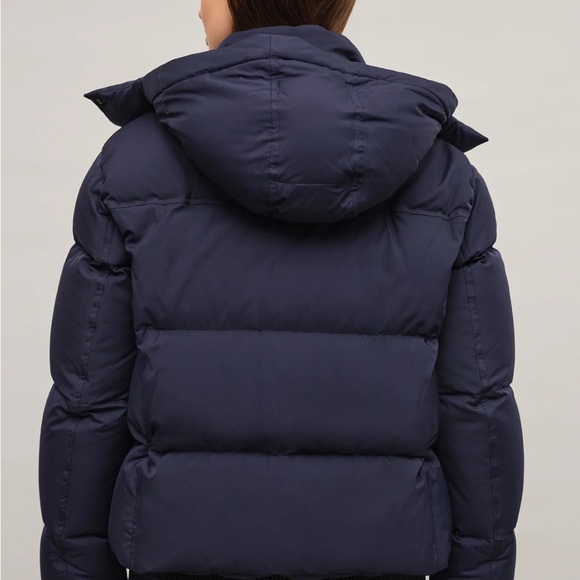 Good American Dark Blue Puffer Jacket - Picture 5 of 11
